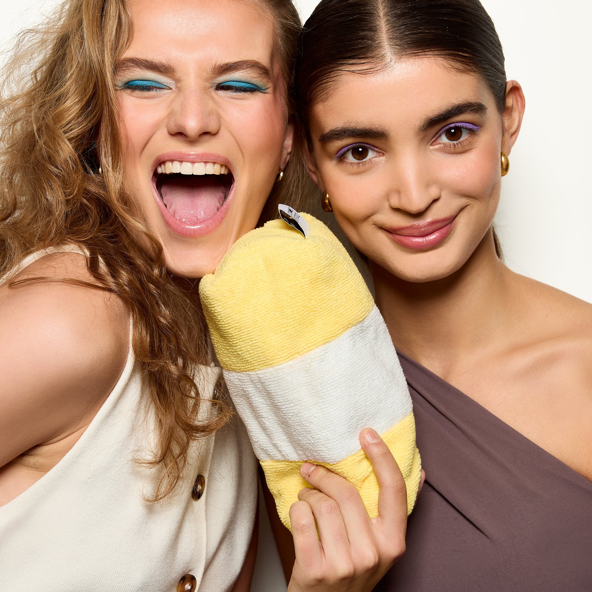 Riviera Makeup Bag